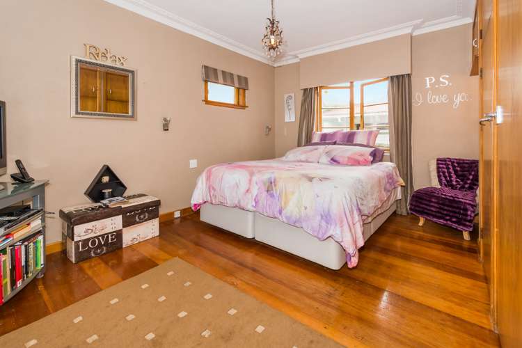 34 Eversleigh Road Belmont_13