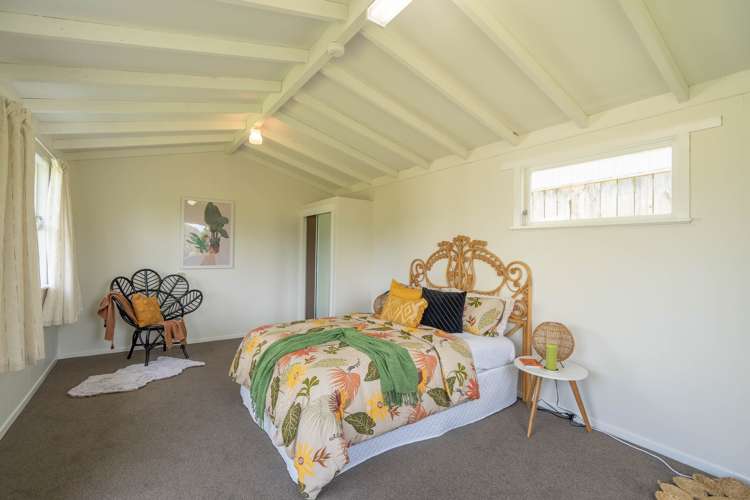2 Atua Street Waikanae Beach_17