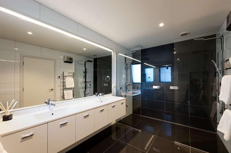 5 Mckellar Drive Jacks Point_11