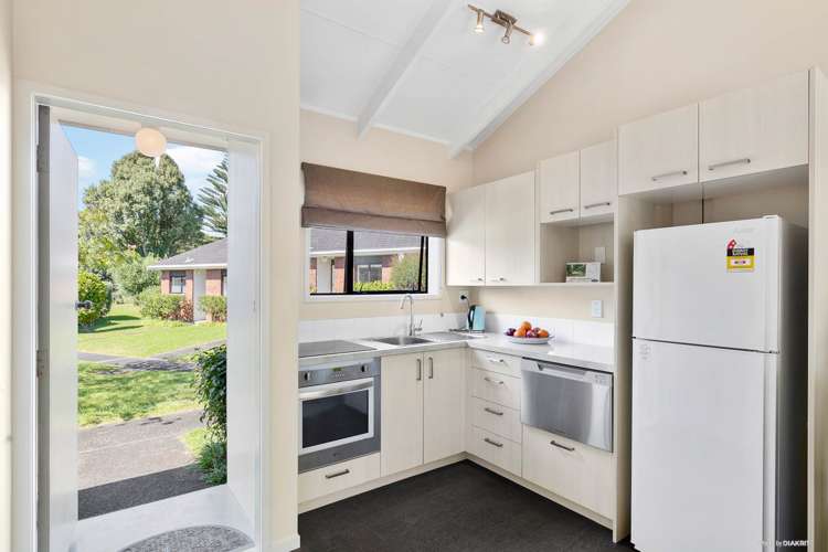 9 Bellbird Place Orewa_6