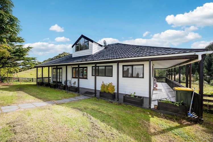 21 Noakes Hill Road Puhoi_4