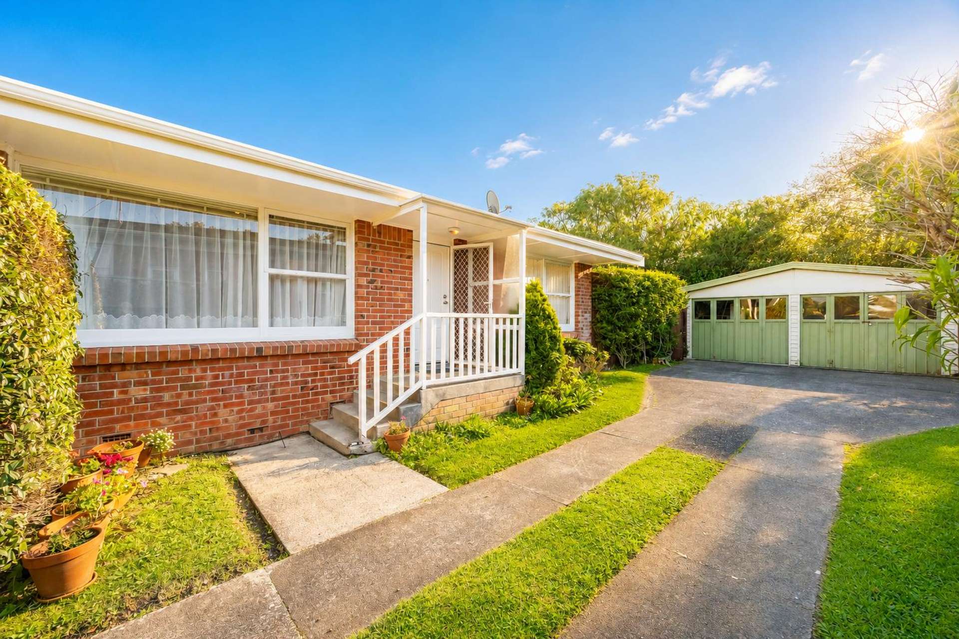 2/7 Evelyn Place Hillcrest_0