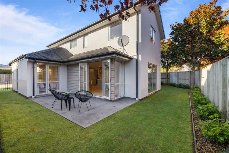 6 The Gate Yaldhurst_14