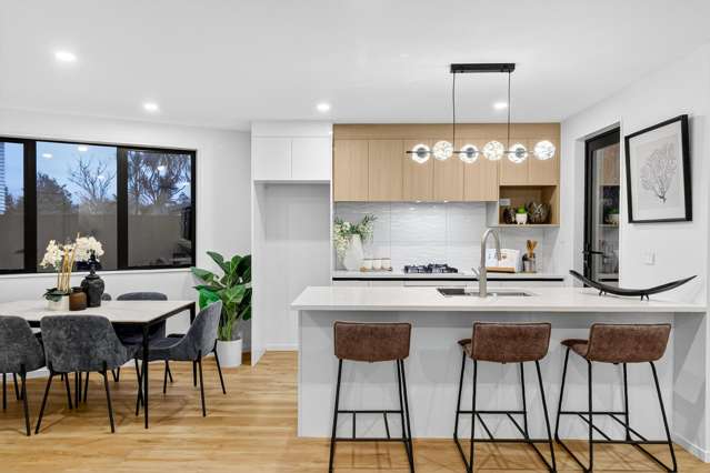 121D Vodanovich Road Te Atatu South_2