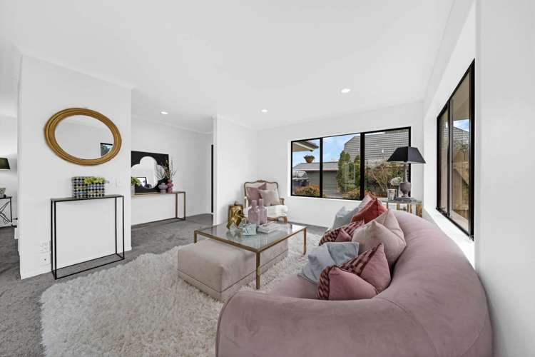 1/25 Headcorn Place Botany Downs_6