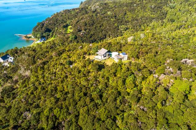 522 Cowes Bay Road Waiheke Island_1