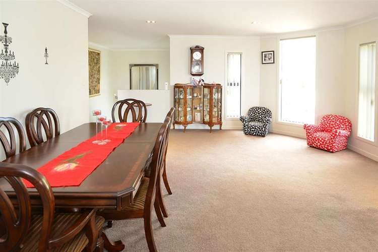 74 William Bayes Place Red Beach_7