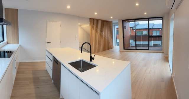 8/1026 New North Road Mt Albert_1