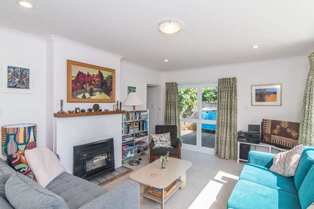 8 Te Miti Street Paekakariki_1