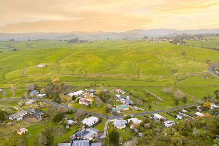 147 Renown Road Waikokowai_44