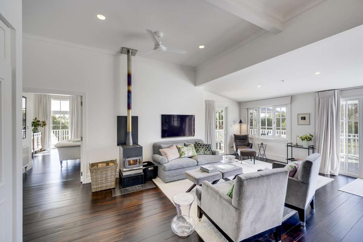 59 Busby Hill_5
