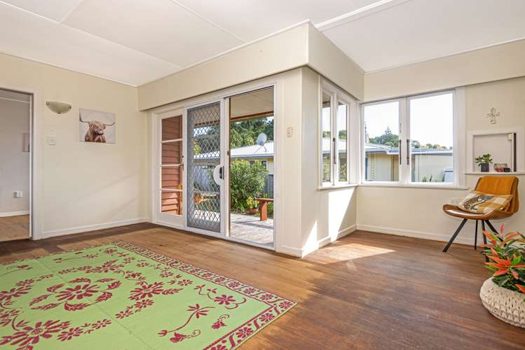 12 Douglas Street Okitu_12