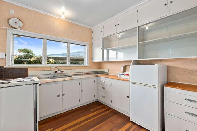 17 Hampton Hill Road Tawa_4