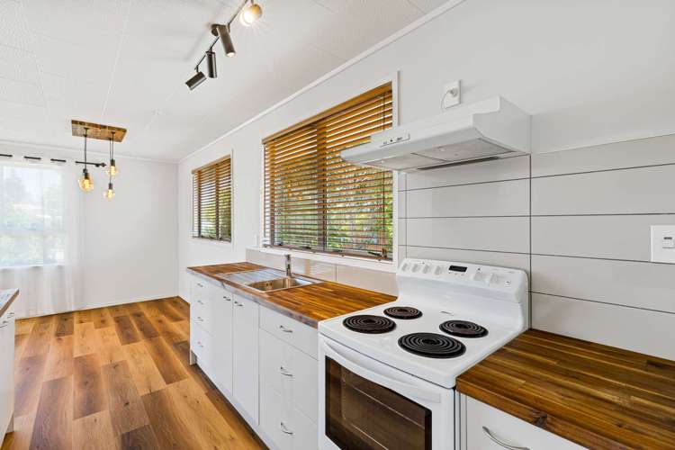 15 Heretaunga Street Tikipunga_8