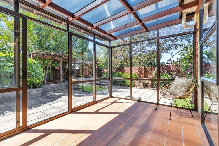 6 Milne Place Richmond_23