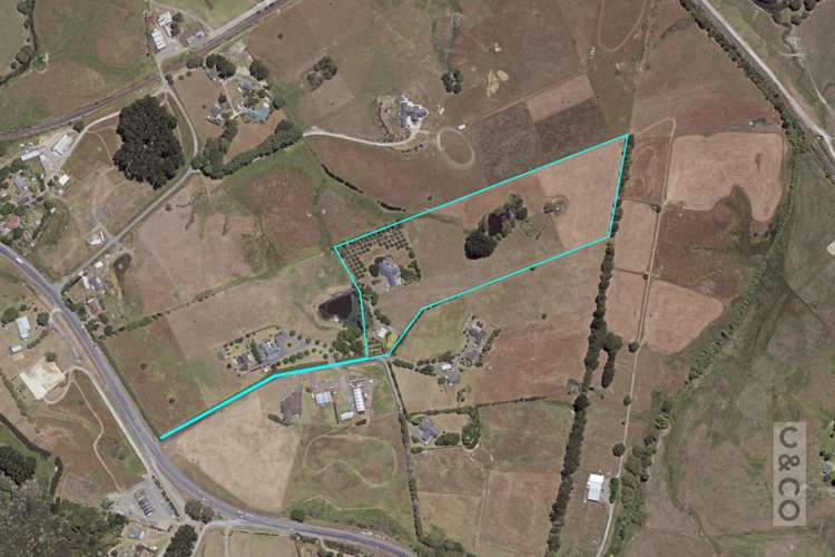 1226 State Highway 16 Waimauku_47