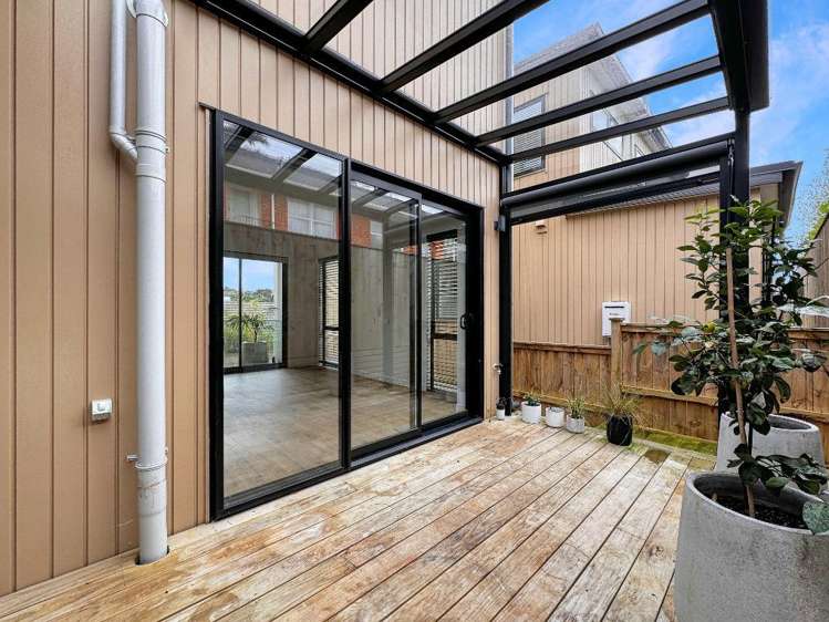 49B Northboro Road Belmont_13