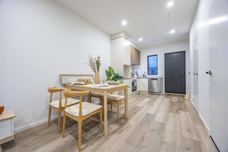 6/35 Crawford Avenue_4