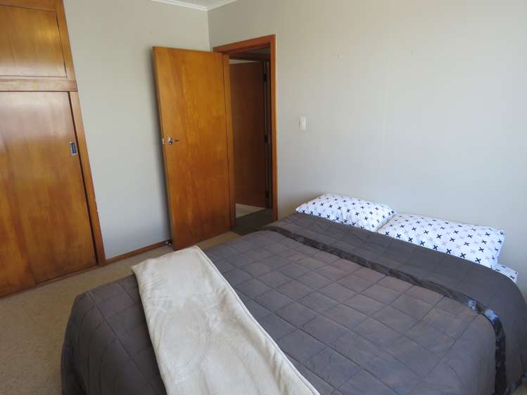 2/363 Burnett Street Ashburton_8