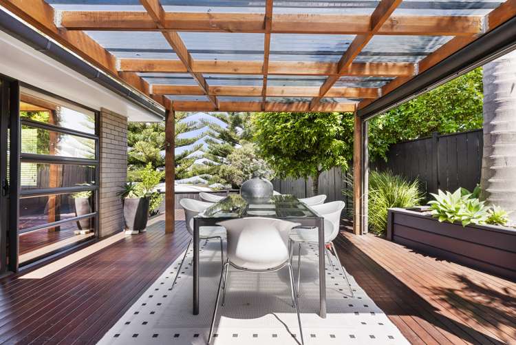 105 Pine Harbour Parade Beachlands_16