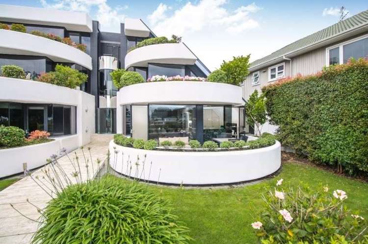 2/43 Tamaki Drive Mission Bay_1