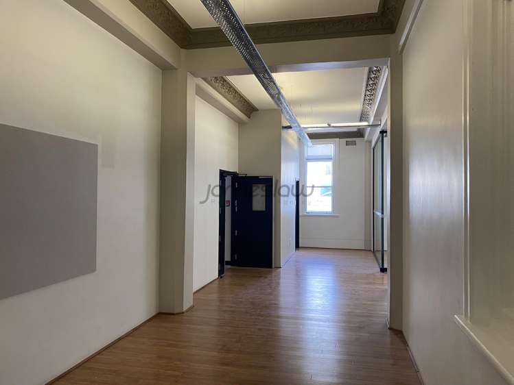 Suite 2G/166-174 Queen Street City Centre_2