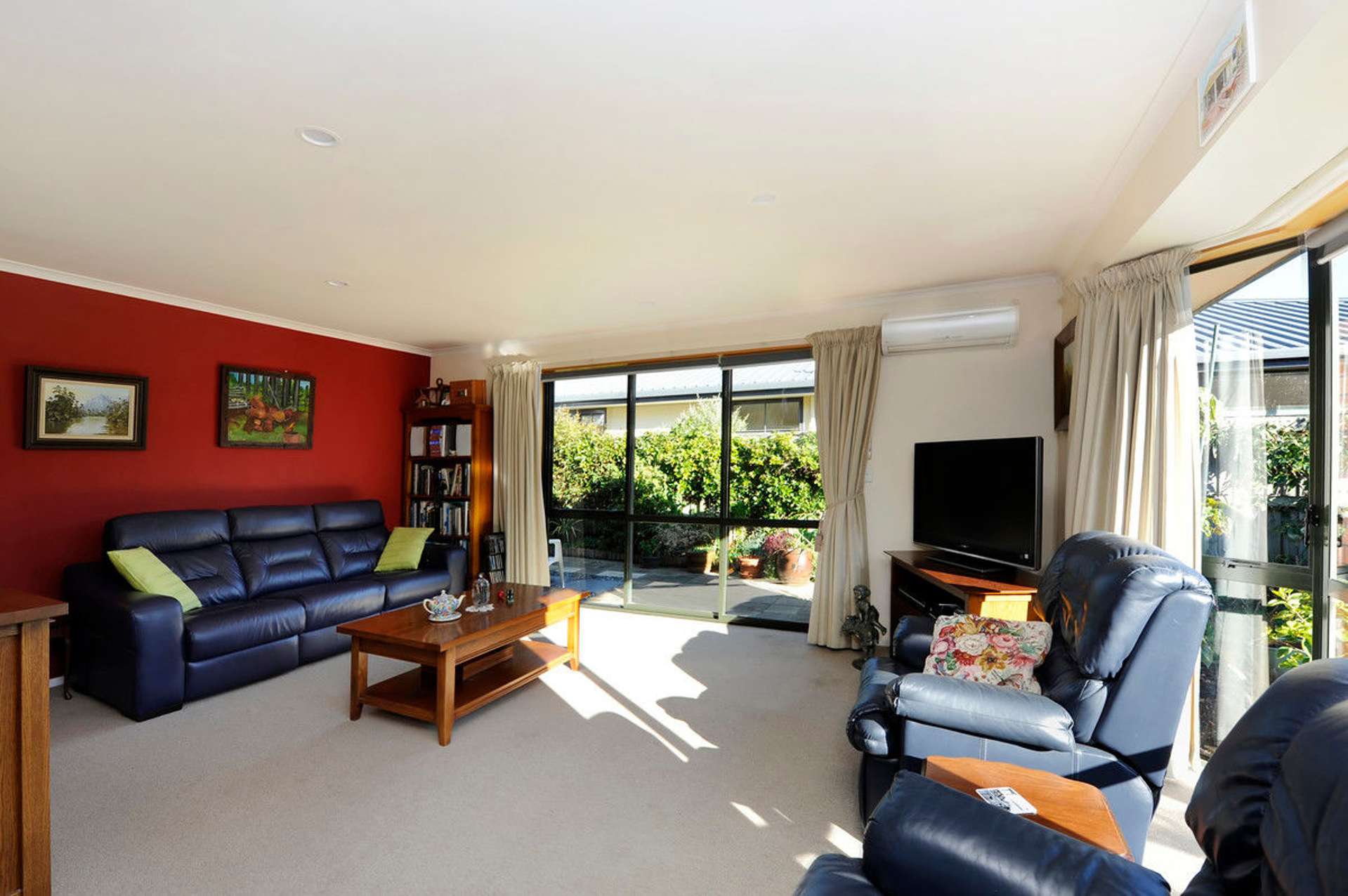 6 Sorrento Way The Wood_0