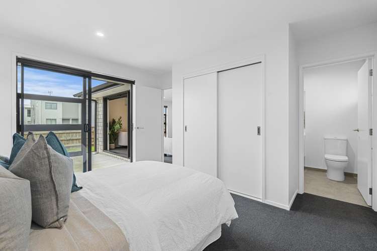1/5 Massey Street Westown_8