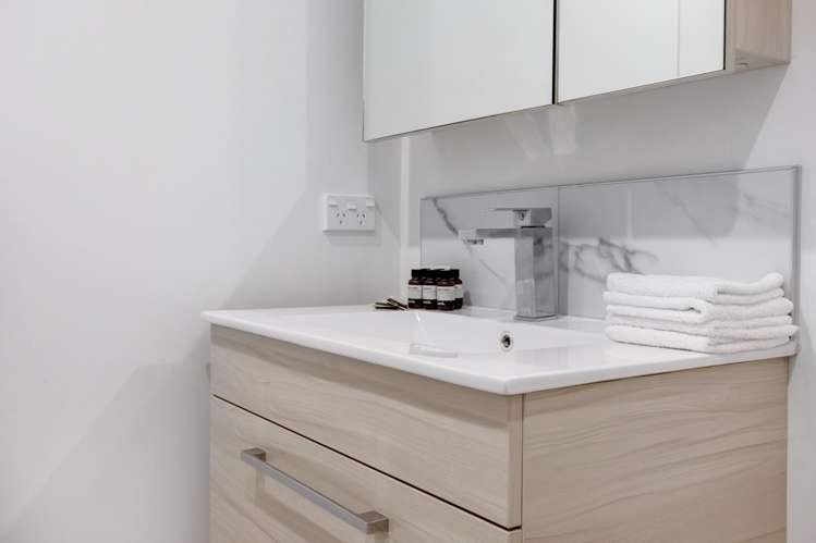 7/79 Taikata Road Te Atatu Peninsula_16