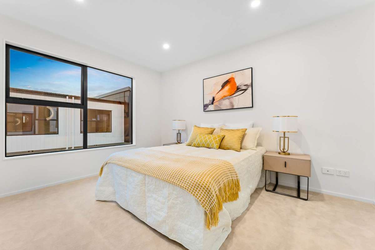 11&13 Tabitha Crescent_2