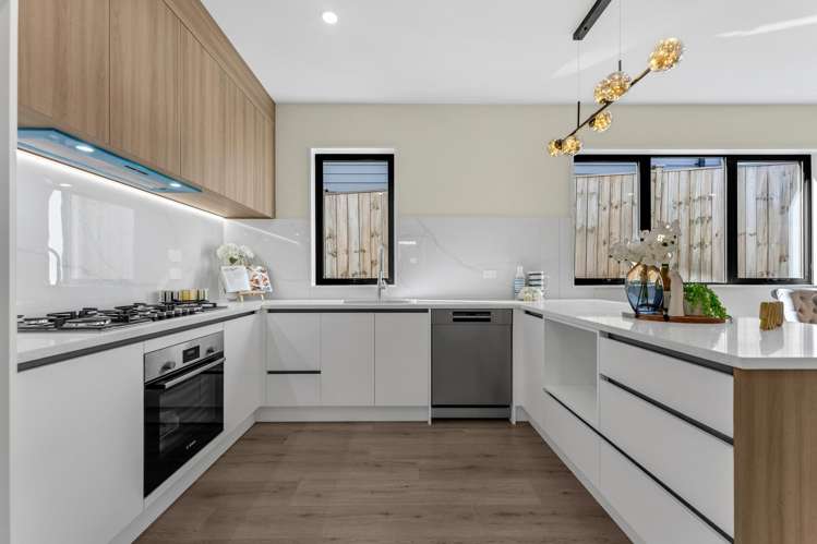 36 Christella Street Flat Bush_5