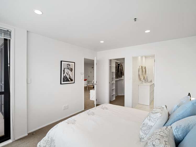 4i/175 Hurstmere Road Takapuna_12