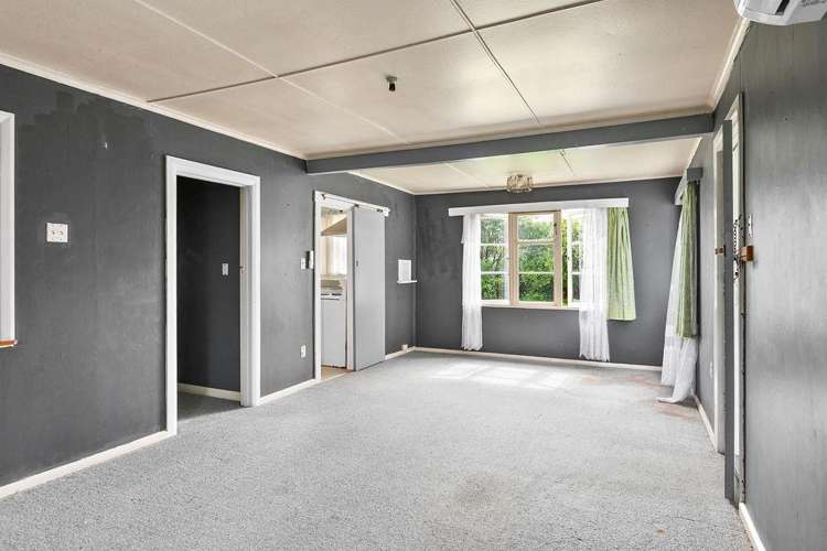 15 Harker Street Waipawa_3