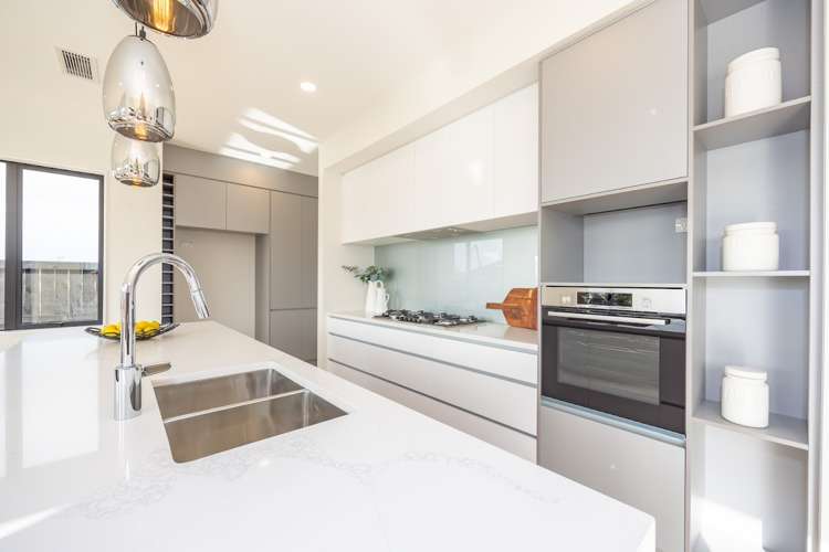 13 Spars Road Wainui_1