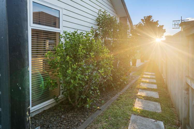 14 Celmisia Retreat Papamoa Beach_21