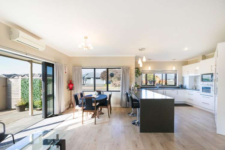 29 Clearview Drive Milson_6