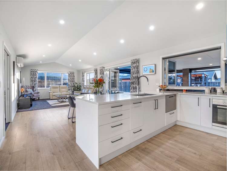 5 Boyce Cres Cambridge_2