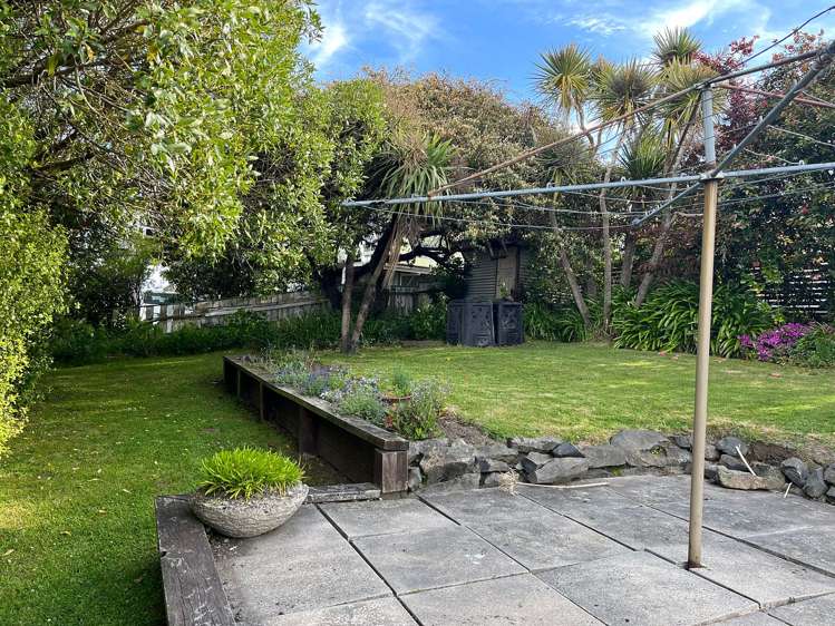 27 Earls Road Saint Clair_19