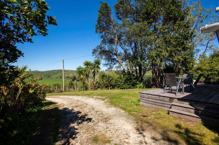 150 Waiomoko Road Whangara_29