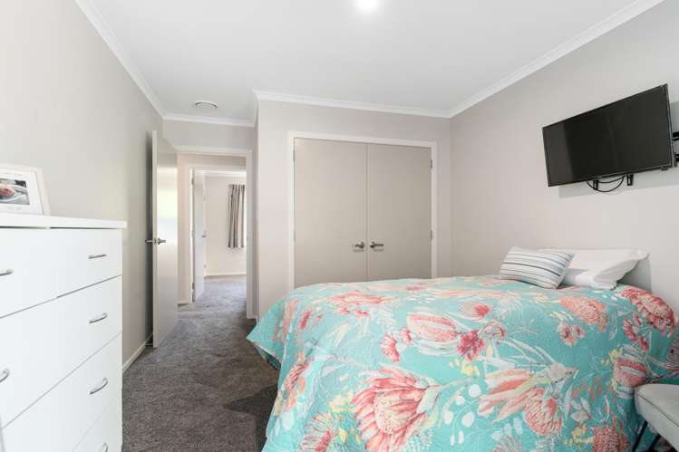 74A Park Road Carterton_13