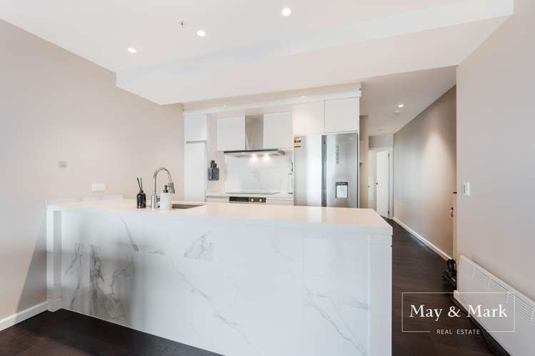 1013/47 Beach Road Auckland Central_7