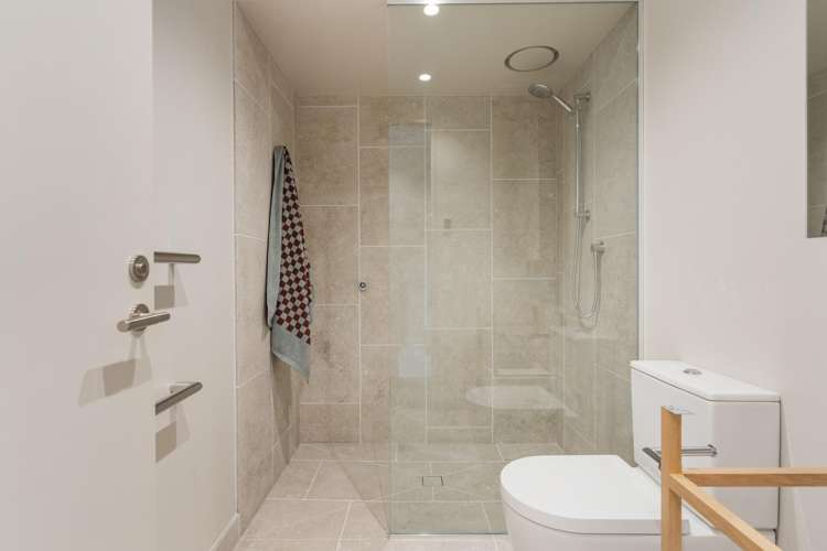 203 Winifred Avenue Whangamatā_17