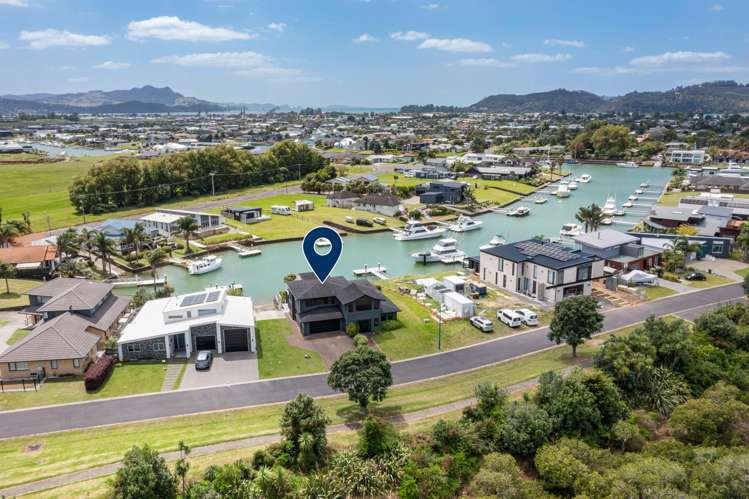 10 Hei Esplanade Whitianga_32