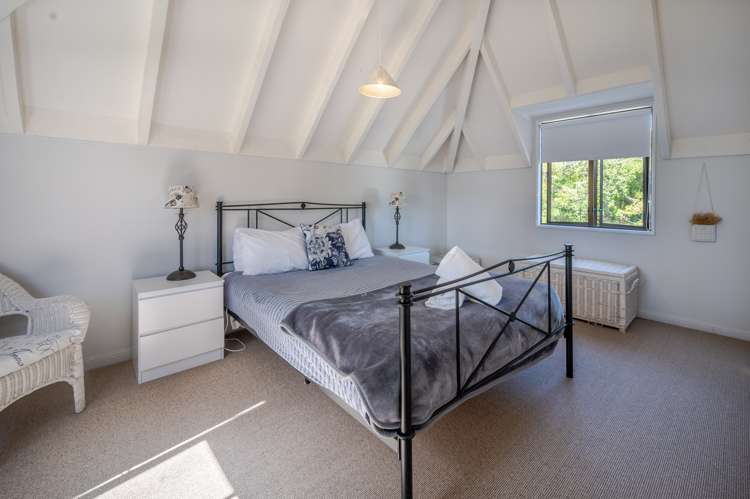 4b Bruce Terrace Akaroa_11