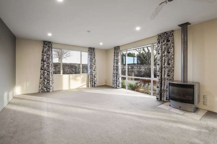 38 Pentecost Road_5