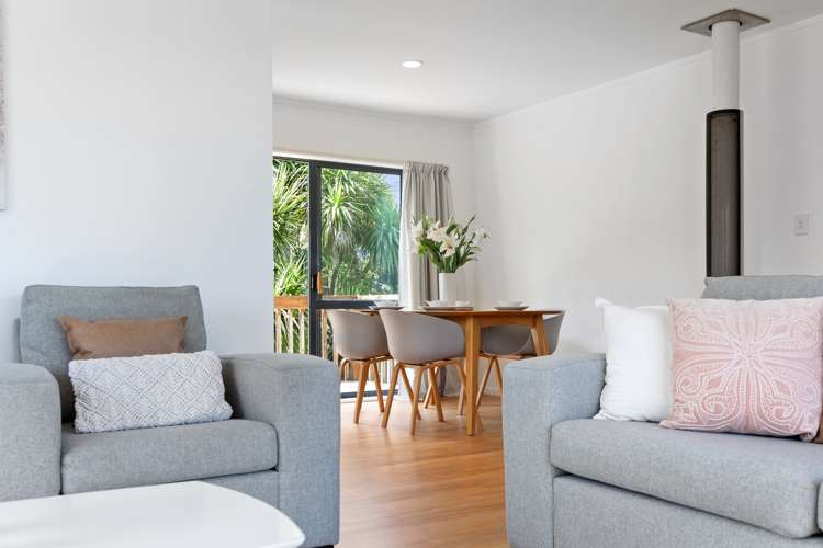 25 Lucerne Place Welcome Bay_8