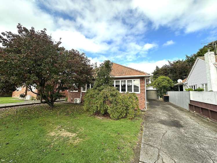 260 College Street West End_0