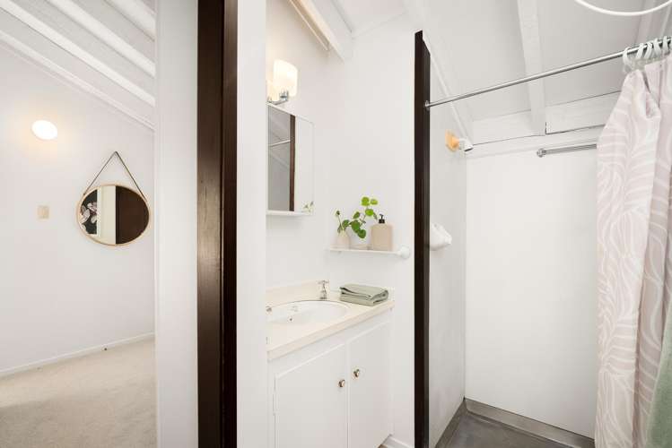 9/21 Kipling Avenue Epsom_11