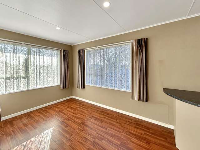 51 Havelock Avenue 10923_3