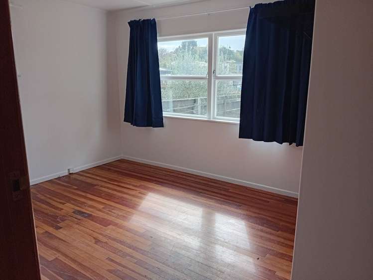 41 Jonathon Street Brookfield_9